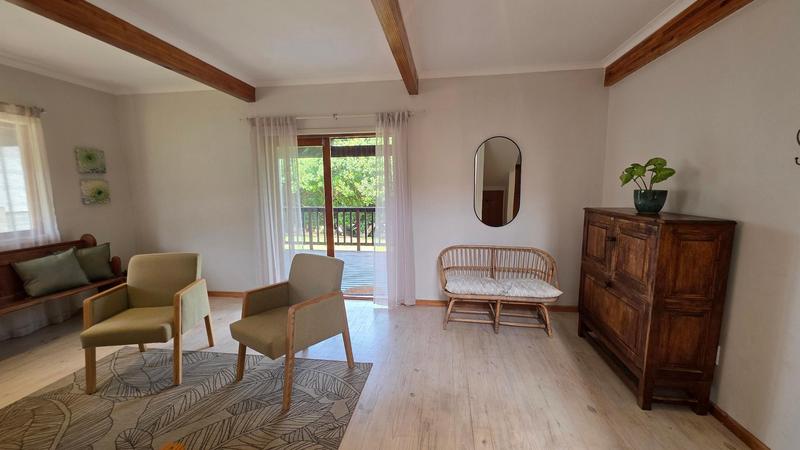 5 Bedroom Property for Sale in Glentana Western Cape